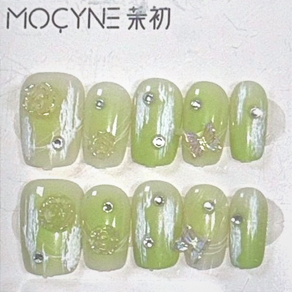 Green 3D Press On Nails Short Square Glossy Nails Gem Accent Nail Set